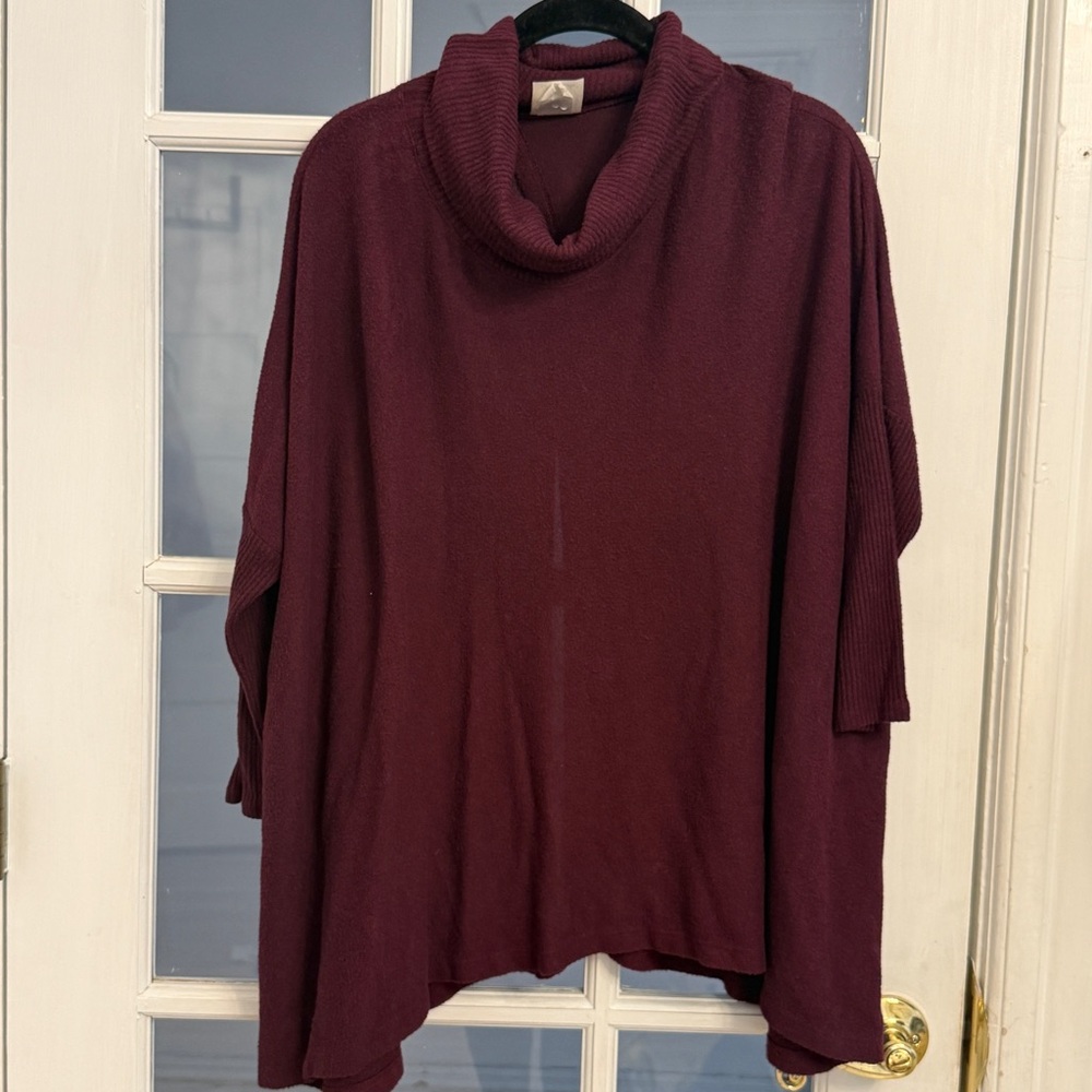 ANTHROPOLOGIE FREELOADER Women's Burgundy Cowl Neck Poncho Style Sweater Size S